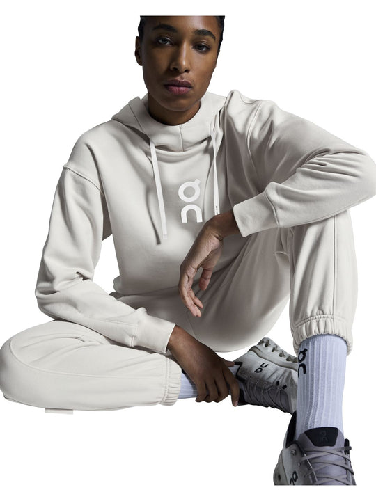 Spodnie dresowe damskie On Club Pants srebrny
Spodnie dresowe damskie On Club Pants srebrny