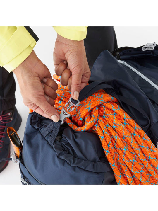 Plecak MILLET Peuterey Integrale 35 + 10 W Granatowy - TU - Adventure Sports
Plecak MILLET Peuterey Integrale 35 + 10 W Granatowy - TU - Adventure Sports