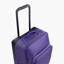 Walizka EVOC 4-Wheel Trolley 100 violet/black
Walizka EVOC 4-Wheel Trolley 100 violet/black