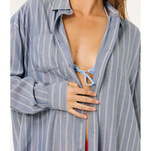 Koszula damska RIP CURL Beach Days Pinstripe Shirt niebieska
Koszula damska RIP CURL Beach Days Pinstripe Shirt niebieska