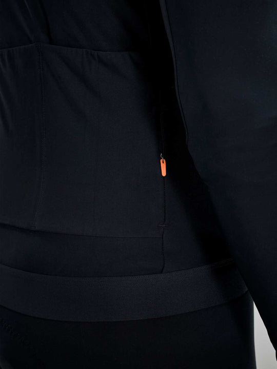Koszulka rowerowa POC M's Cadence Thermal Lite L/S Jersey czarny
Koszulka rowerowa POC M's Cadence Thermal Lite L/S Jersey czarny