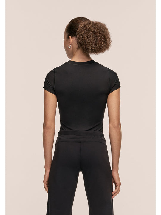 Koszulka damska CASALL Defined Rib Tee kolor czarny
Koszulka damska CASALL Defined Rib Tee kolor czarny