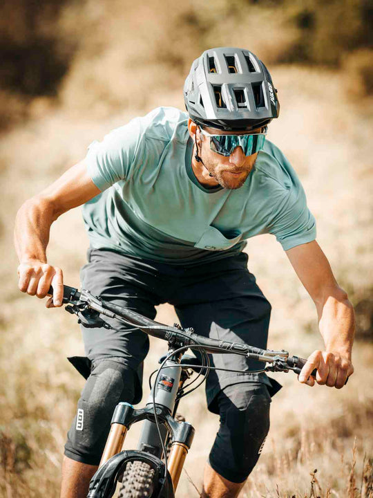 Kask rowerowy Julbo Forest Evo czarny - Adventure Sports
Kask rowerowy Julbo Forest Evo czarny - Adventure Sports