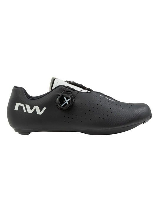 Buty rowerowe NORTHWAVE Sonic Plus czarne
Buty rowerowe NORTHWAVE Sonic Plus czarne