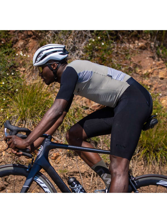 Spodenki rowerowe NORTHWAVE EXTREME PRO Bibshort - czarny - Adventure Sports
Spodenki rowerowe NORTHWAVE EXTREME PRO Bibshort - czarny - Adventure Sports