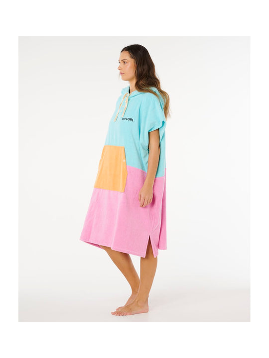 Ponczo damskie RIP CURL Premium Surf Hooded Towel niebieskie
Ponczo damskie RIP CURL Premium Surf Hooded Towel niebieskie