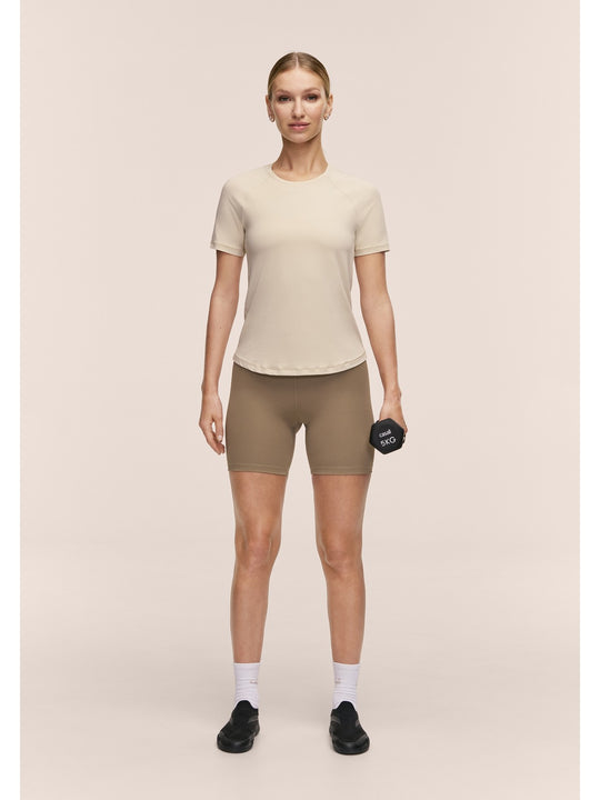 Koszulka damska CASALL Essential Tee kolor beżowy
Koszulka damska CASALL Essential Tee kolor beżowy