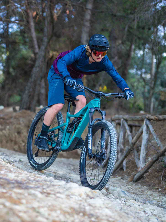 Koszulka rowerowa NORTHWAVE Edge Jersey niebieski/fioletowy - Adventure Sports
Koszulka rowerowa NORTHWAVE Edge Jersey niebieski/fioletowy - Adventure Sports