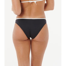 Dół bikini RIP CURL Mirage Fusion Hipster Pant czarny
Dół bikini RIP CURL Mirage Fusion Hipster Pant czarny