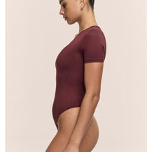 Body CASALL Studio Body Short Sleeve kolor bordowy
Body CASALL Studio Body Short Sleeve kolor bordowy
