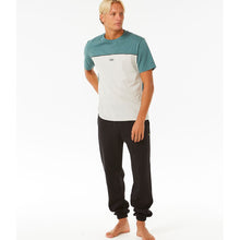 Spodnie RIP CURL Vaporcool Medina Trackpant czarny - Adventure Sports
Spodnie RIP CURL Vaporcool Medina Trackpant czarny - Adventure Sports