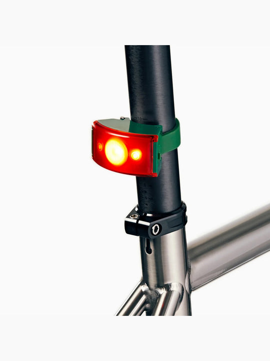 Lampka rowerowa BOOKMAN Curve Rear Light 37lm zielony
Lampka rowerowa BOOKMAN Curve Rear Light 37lm zielony