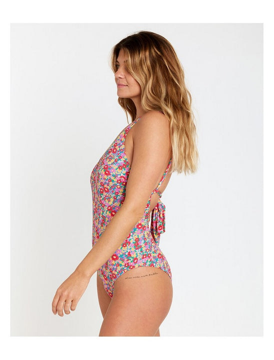 Kostium jednoczęściowy RIP CURL Las Flores One Piece Full turkusowy
Kostium jednoczęściowy RIP CURL Las Flores One Piece Full turkusowy