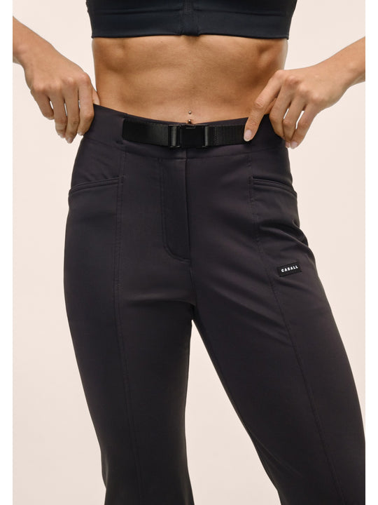 Spodnie damskie CASALL Pace Outdoor Flare Pant kolor czarny
Spodnie damskie CASALL Pace Outdoor Flare Pant kolor czarny