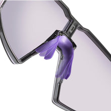 Okulary fotochromowe Julbo Edge - czarno pomarańczowy | Reactiv High Contrast cat 0-3 - L - Adventure Sports
Okulary fotochromowe Julbo Edge - czarno pomarańczowy | Reactiv High Contrast cat 0-3 - L - Adventure Sports
