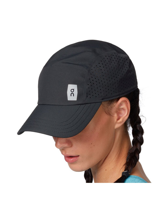 Czapka do biegania ON RUNNING Lightweight Cap czarny
Czapka do biegania ON RUNNING Lightweight Cap czarny
