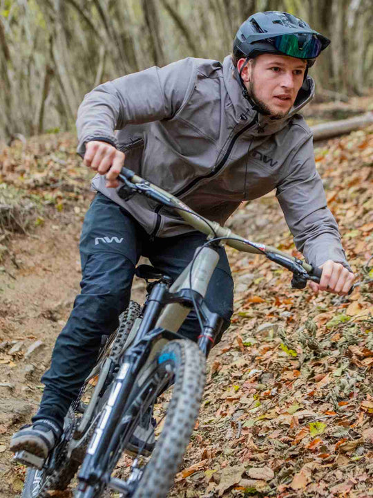 Spodnie rowerowa NORTHWAVE Bomb Winter Pants czarny
Spodnie rowerowa NORTHWAVE Bomb Winter Pants czarny