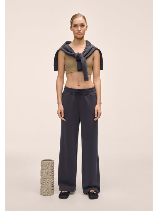Spodnie damskie CASALL Peachy Straight Leg Jogger czarny
Spodnie damskie CASALL Peachy Straight Leg Jogger czarny