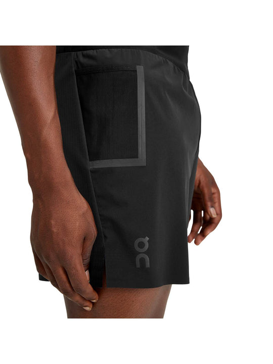 Spodenki do biegania ON RUNNING Ultra Shorts czarny
Spodenki do biegania ON RUNNING Ultra Shorts czarny