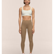 Legginsy treningowe damskie CASALL Essential Tights kolor zielony
Legginsy treningowe damskie CASALL Essential Tights kolor zielony