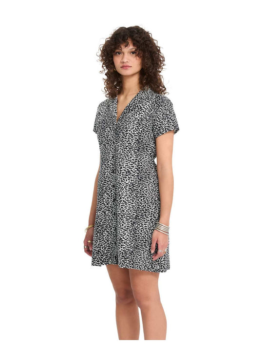 Sukienka VOLCOM Rawly Dress czarny
Sukienka VOLCOM Rawly Dress czarny