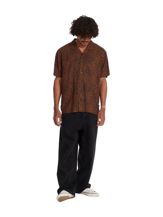 Koszula męska VOLCOM Utopias Print Ss brązowy
Koszula męska VOLCOM Utopias Print Ss brązowy