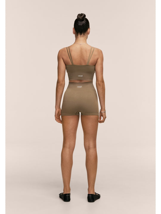 Legginsy treningowe damskie CASALL Shiny Seamless Rib Hotpants kolor zielony
Legginsy treningowe damskie CASALL Shiny Seamless Rib Hotpants kolor zielony