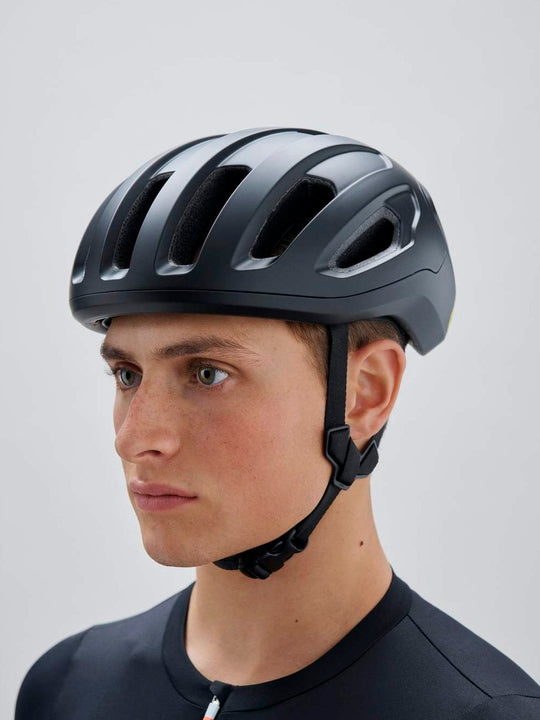 Kask rowerowy POC Amidal czarny
Kask rowerowy POC Amidal czarny