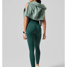 Legginsy damskie z wysoką talią CASALL Multi Rib Seamless High Waist Tights zielone - Adventure Sports
Legginsy damskie z wysoką talią CASALL Multi Rib Seamless High Waist Tights zielone - Adventure Sports