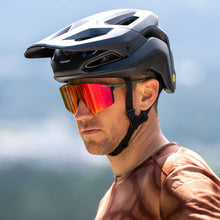 Okulary rowerowe Julbo Edge - khaki/czarny | Spectron cat 3 Cf + L - Adventure Sports
Okulary rowerowe Julbo Edge - khaki/czarny | Spectron cat 3 Cf + L - Adventure Sports