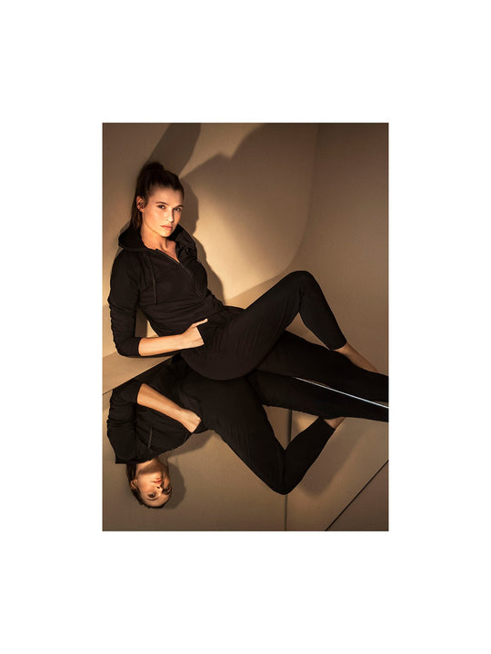 Kombinezon CASALL Weekend Jumpsuit czarny
Kombinezon CASALL Weekend Jumpsuit czarny