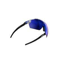 Okulary sportowe inteligentne JULBO EVAD-2 black/blue
Okulary sportowe inteligentne JULBO EVAD-2 black/blue