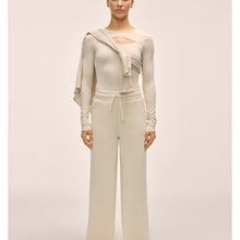 Spodnie damskie CASALL Peachy Straight Leg Jogger kolor biały
Spodnie damskie CASALL Peachy Straight Leg Jogger kolor biały