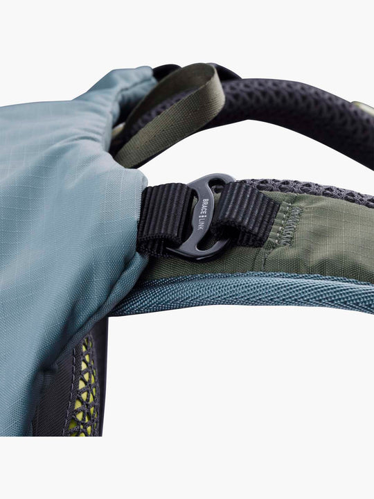 Plecak z bukłakiem EVOC Stage 6 + Hydration Bladder 2 steel violet dark olive
Plecak z bukłakiem EVOC Stage 6 + Hydration Bladder 2 steel violet dark olive