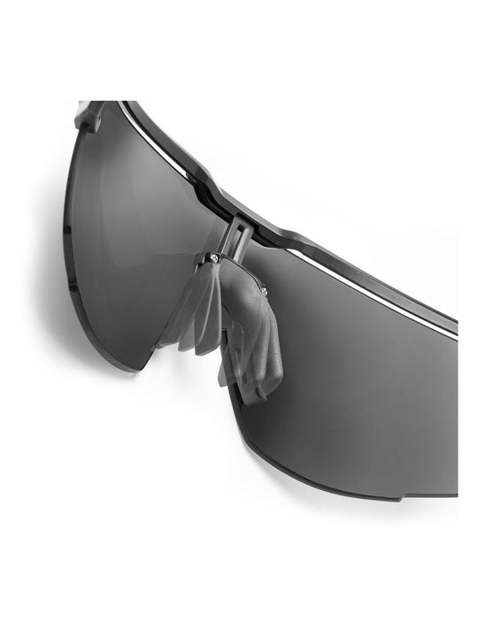 Okulary fotochromowe Julbo Ultimate - biały/różowy | Reactiv Light Amplifier cat 1-3 - L - Adventure Sports
Okulary fotochromowe Julbo Ultimate - biały/różowy | Reactiv Light Amplifier cat 1-3 - L - Adventure Sports