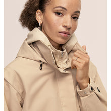 Kurtka damska CASALL Scandi Bomber Rain Jacket kolor beżowy
Kurtka damska CASALL Scandi Bomber Rain Jacket kolor beżowy