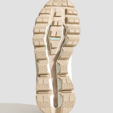 Buty trekkingowe damskie ON RUNNING W CLOUDROCK Waterproof - biały
Buty trekkingowe damskie ON RUNNING W CLOUDROCK Waterproof - biały