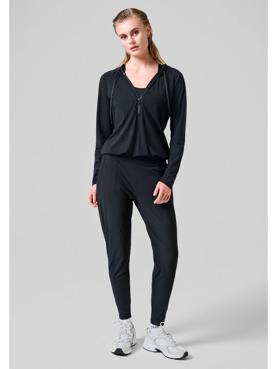 Kombinezon CASALL Weekend Jumpsuit czarny
Kombinezon CASALL Weekend Jumpsuit czarny