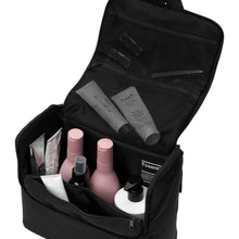 Kosmetyczka Db™ Essential Wash Bag M czarny
Kosmetyczka Db™ Essential Wash Bag M czarny