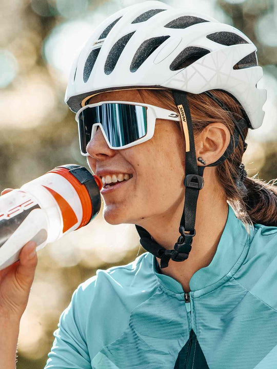 Okulary rowerowe JULBO FURY -biały/niebieski | Spectron Cat 3 - M - Adventure Sports
Okulary rowerowe JULBO FURY -biały/niebieski | Spectron Cat 3 - M - Adventure Sports