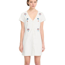 Sukienka VOLCOM Fa Bruno Lucas Shirt Dress biały
Sukienka VOLCOM Fa Bruno Lucas Shirt Dress biały