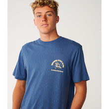 Koszulka męska RIP CURL Shaper Address Tee Update granatowa
Koszulka męska RIP CURL Shaper Address Tee Update granatowa