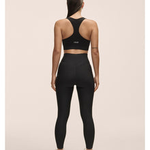Legginsy treningowe damskie CASALL Pure Pocket High Waist Tights kolor czarny
Legginsy treningowe damskie CASALL Pure Pocket High Waist Tights kolor czarny