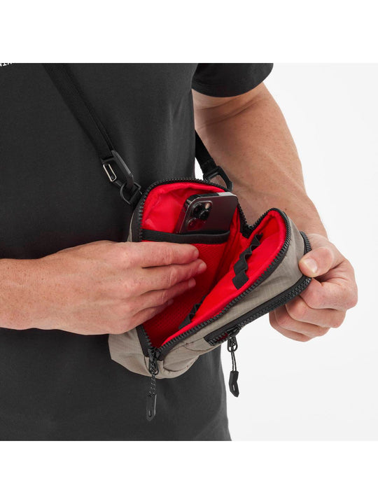 Saszetka MILLET Divino Sling Beżowy
Saszetka MILLET Divino Sling Beżowy