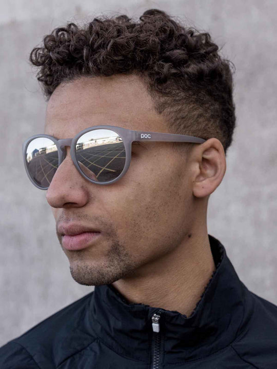 Okulary POC KNOW szary - Clarity Road | Violet/Silver Mirror cat 3 - ONE SIZE - Adventure Sports
Okulary POC KNOW szary - Clarity Road | Violet/Silver Mirror cat 3 - ONE SIZE - Adventure Sports