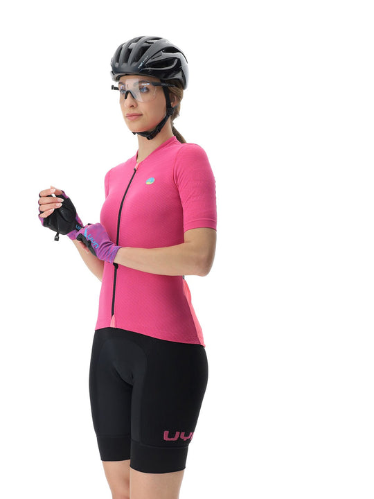 Koszulka rowerowa damska UYN Lightspeed Biking Shirt – Fuxia/Black
Koszulka rowerowa damska UYN Lightspeed Biking Shirt – Fuxia/Black