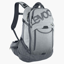 Plecak rowerowy EVOC Trail Pro 26 stone - carbon grey
Plecak rowerowy EVOC Trail Pro 26 stone - carbon grey