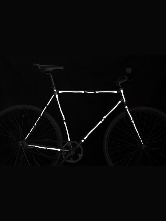 Naklejki odblaskowe BOOKMAN Reflective Bone Stickers szary
Naklejki odblaskowe BOOKMAN Reflective Bone Stickers szary