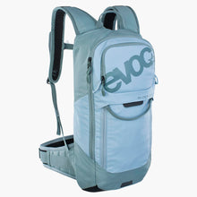 Plecak EVOC FR Lite Race 10 steel - copen blue
Plecak EVOC FR Lite Race 10 steel - copen blue