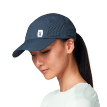 Czapka do biegania ON RUNNING Lightweight Cap granatowy
Czapka do biegania ON RUNNING Lightweight Cap granatowy